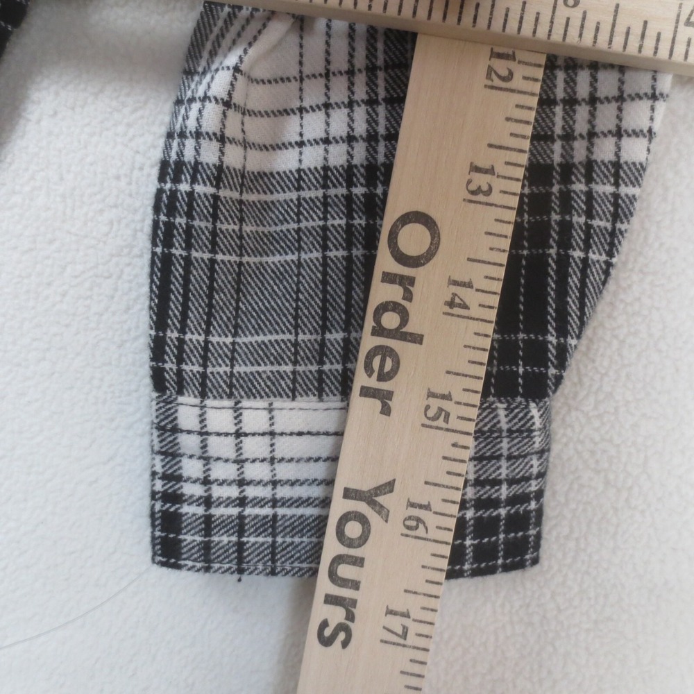 Levis Flannel Shirt Boys 6 Black White Plaid Long Sleeve Button Down Kids NEW - Picture 8 of 9
